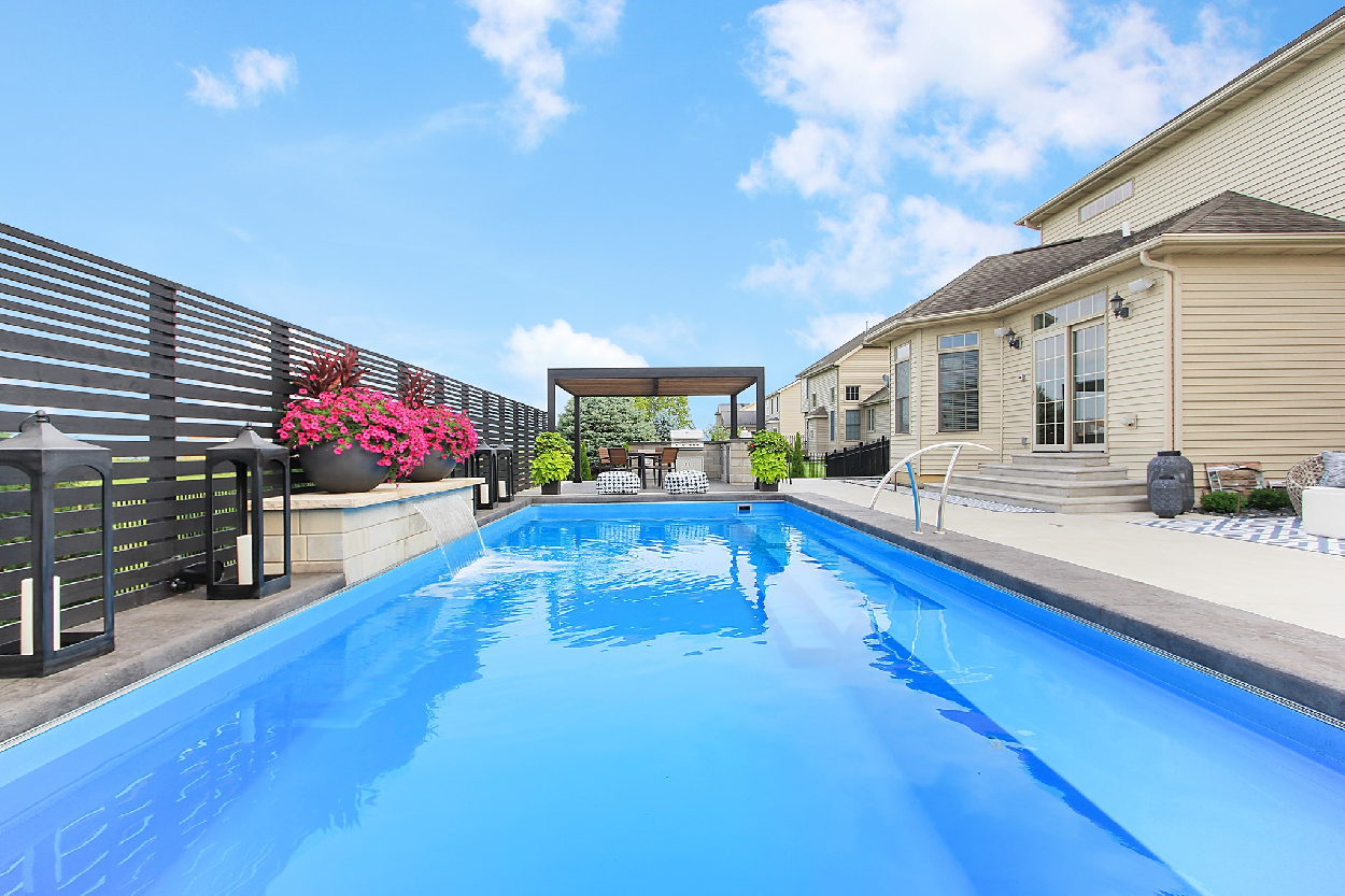 Grand Manhattan East Coast VS2 pool