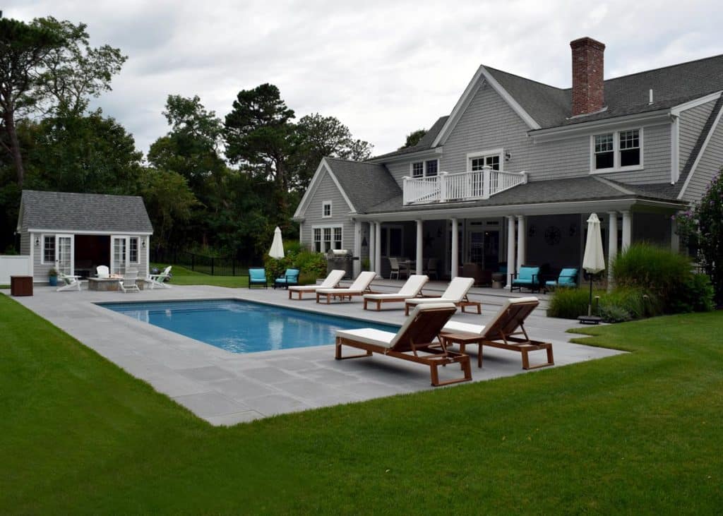 Lake Shore pool