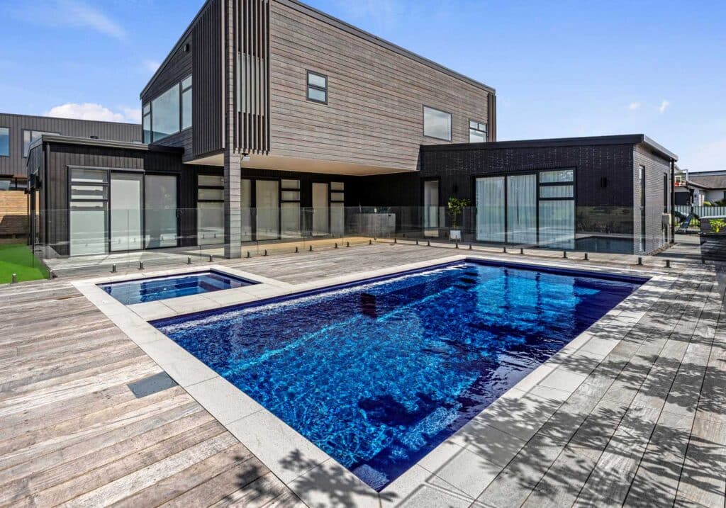 San Marino 12.23 pool